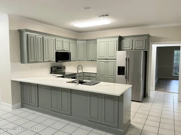 $360,000 | 25 Master Lane, Vicksburg, MS 39183