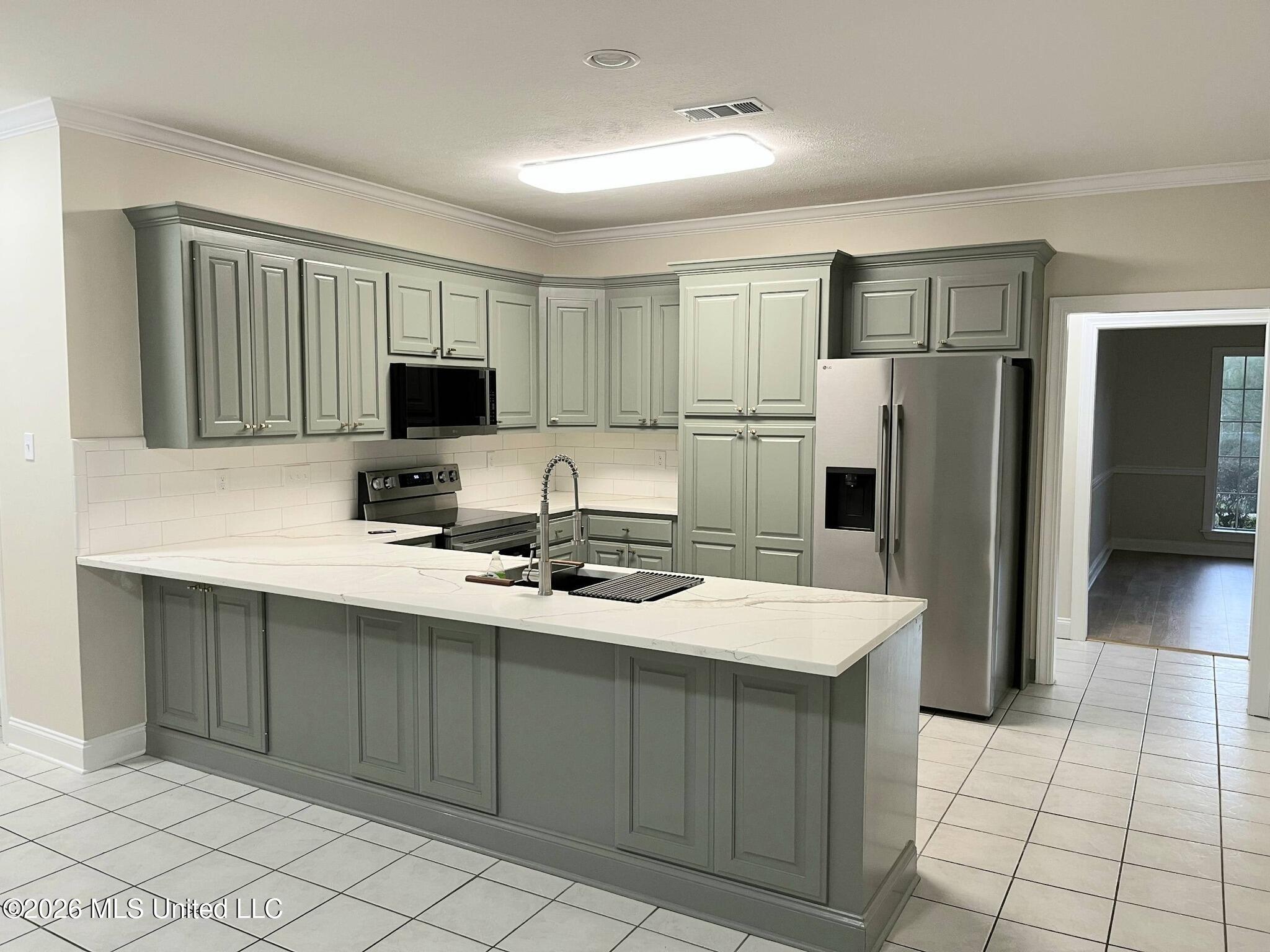 25 Master Lane Vicksburg, MS 39183 - Photo 6 of 25 05