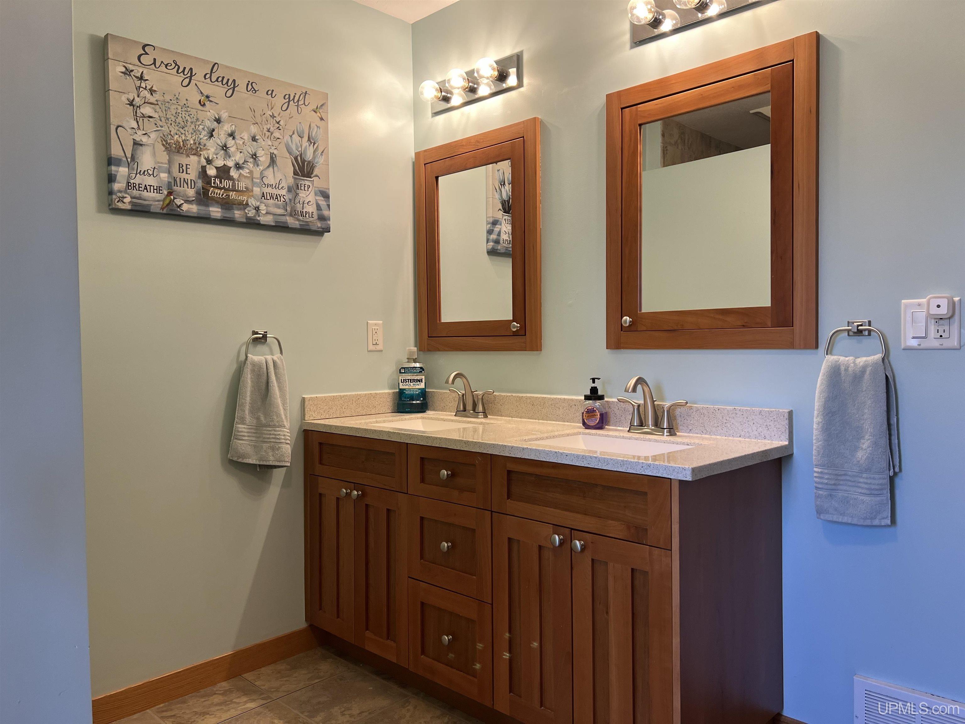 185 Olsen Road Gwinn, MI 49841 - Photo 15 of 53