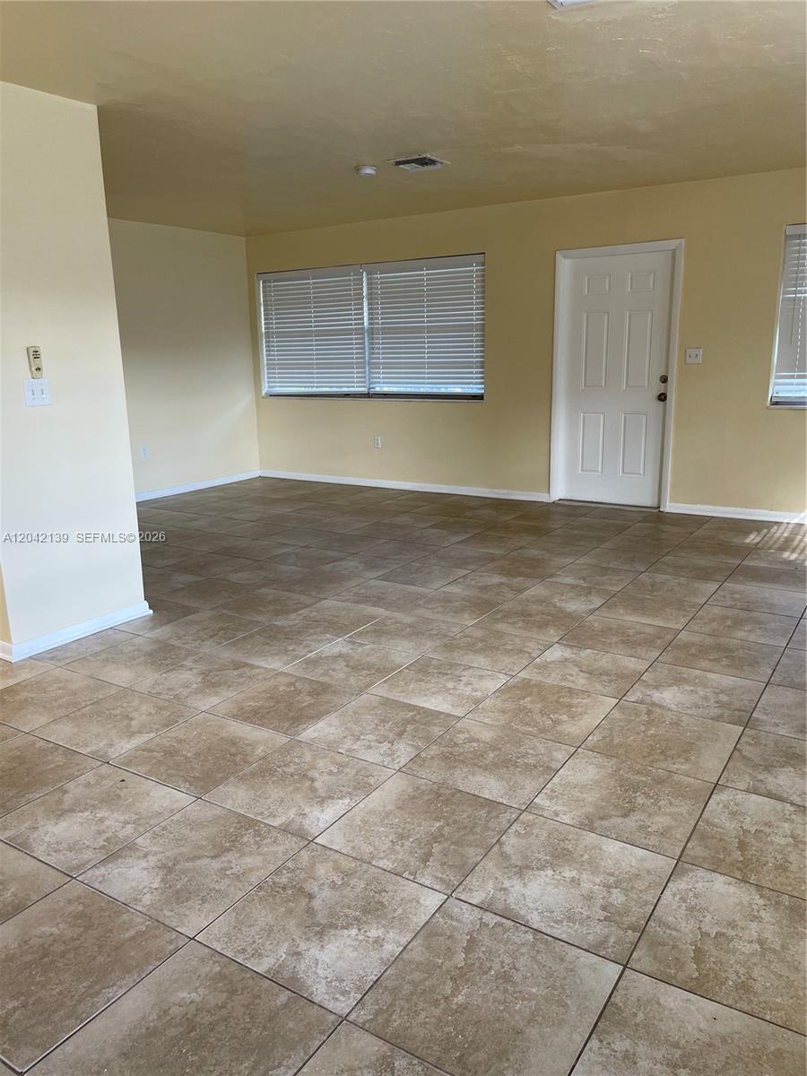 2901 Northwest 50th Street Miami, FL 33142 - Photo 4 of 21