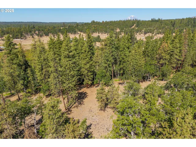 a view of lake view and mountain view