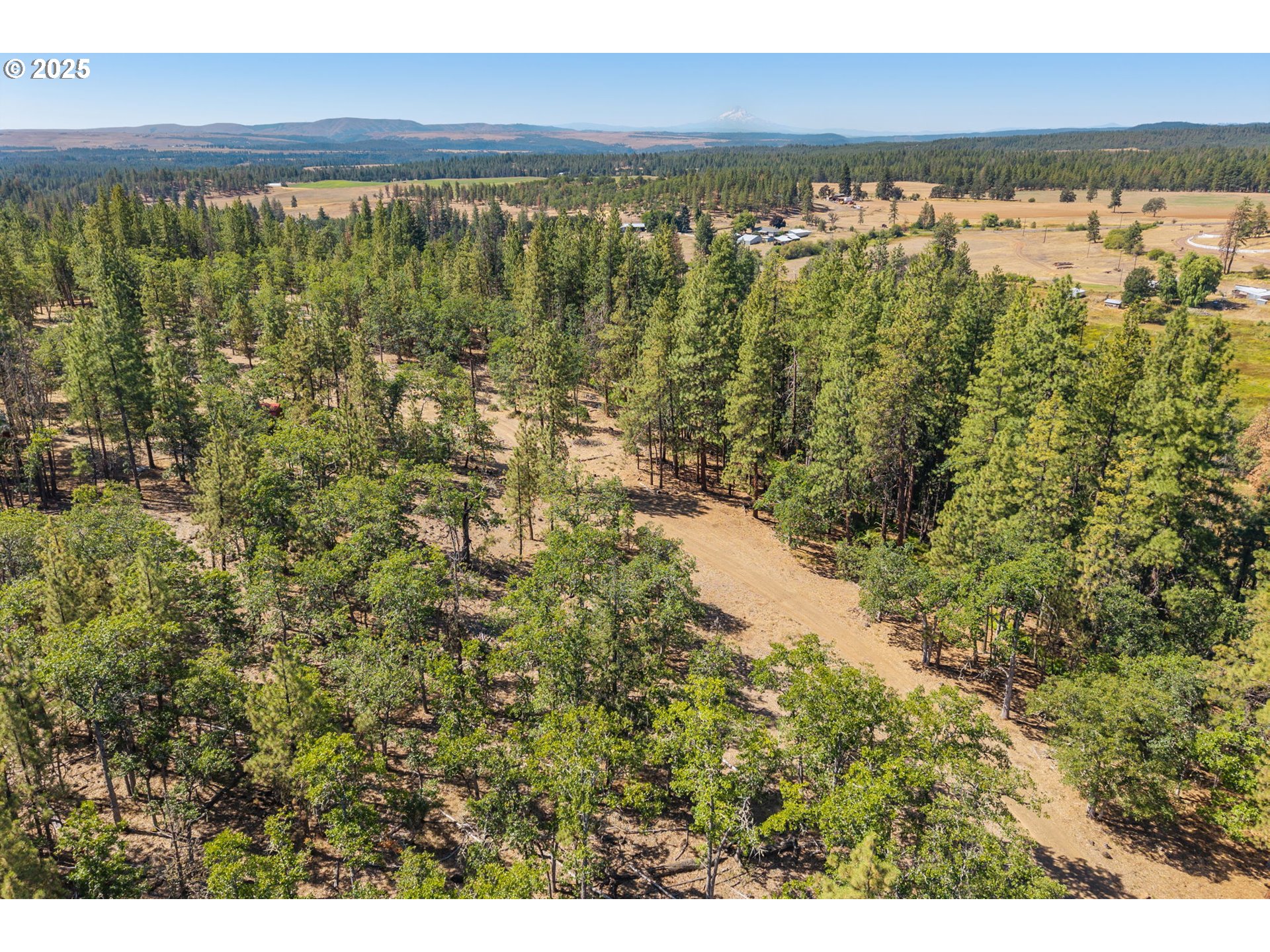Wilderness Loop Goldendale, WA 98620 - Photo 24 of 31 a view of lake view and mountain view