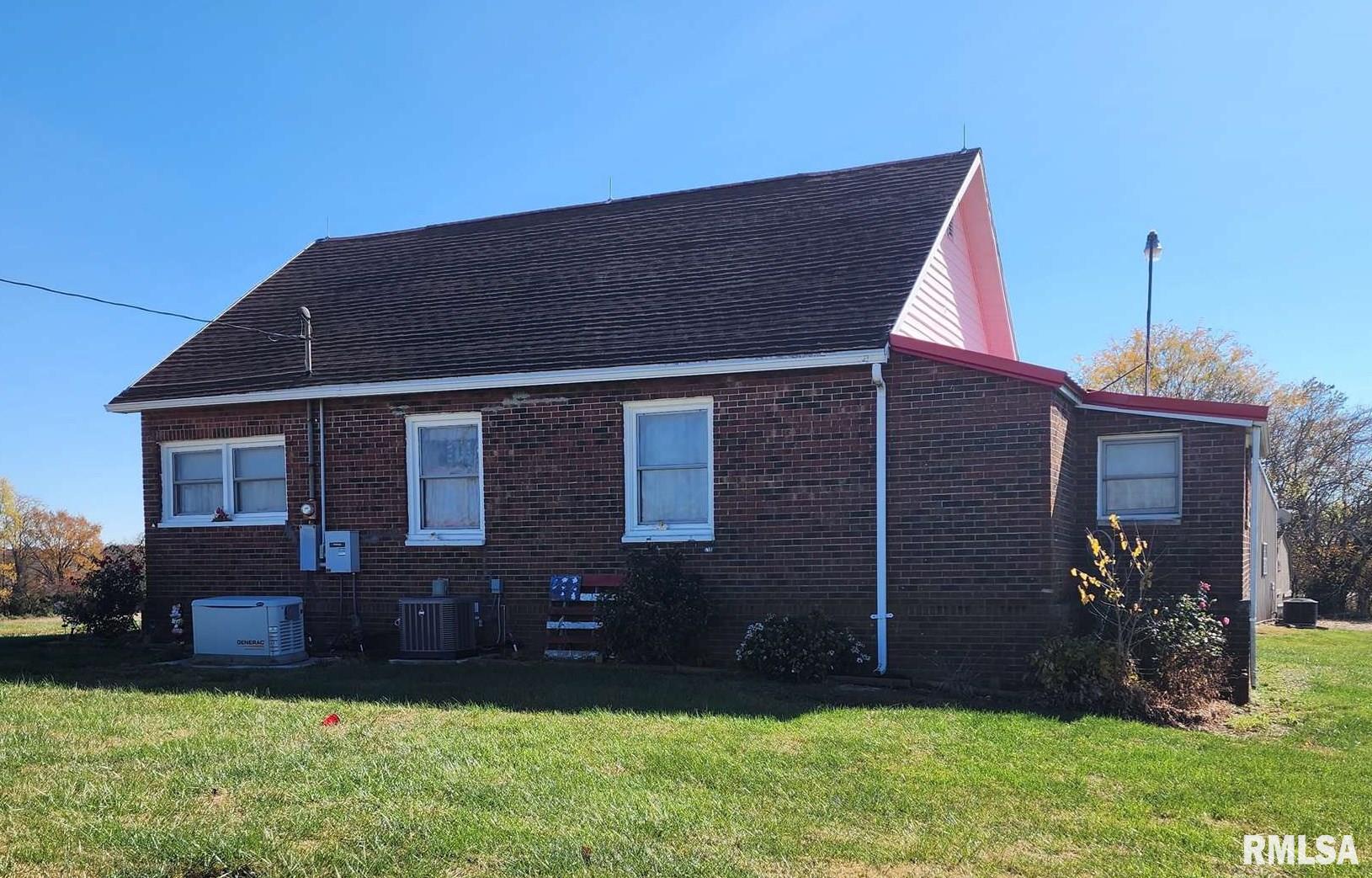 3386 Park Street Road Mulkeytown, IL 62865 - Photo 2 of 32 Gallery Image 2