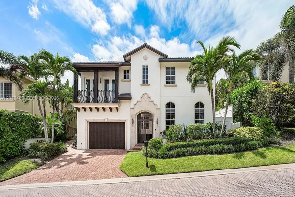 $2,850,000 | 460 Surfside Lane, Juno Beach, FL 33408