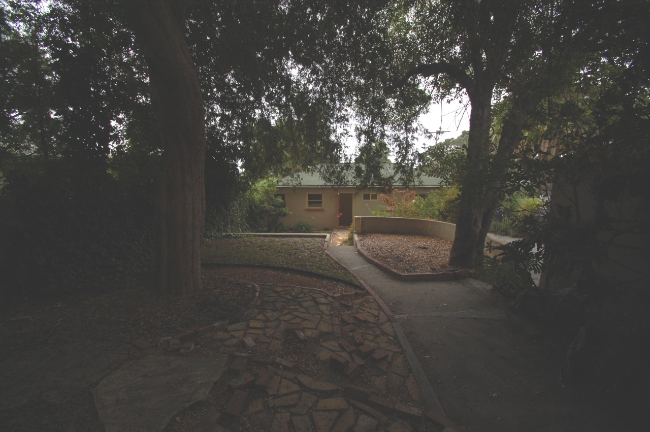 864 Cheltenham Road Santa Barbara, CA 93105 - Photo 3 of 8 Rear View