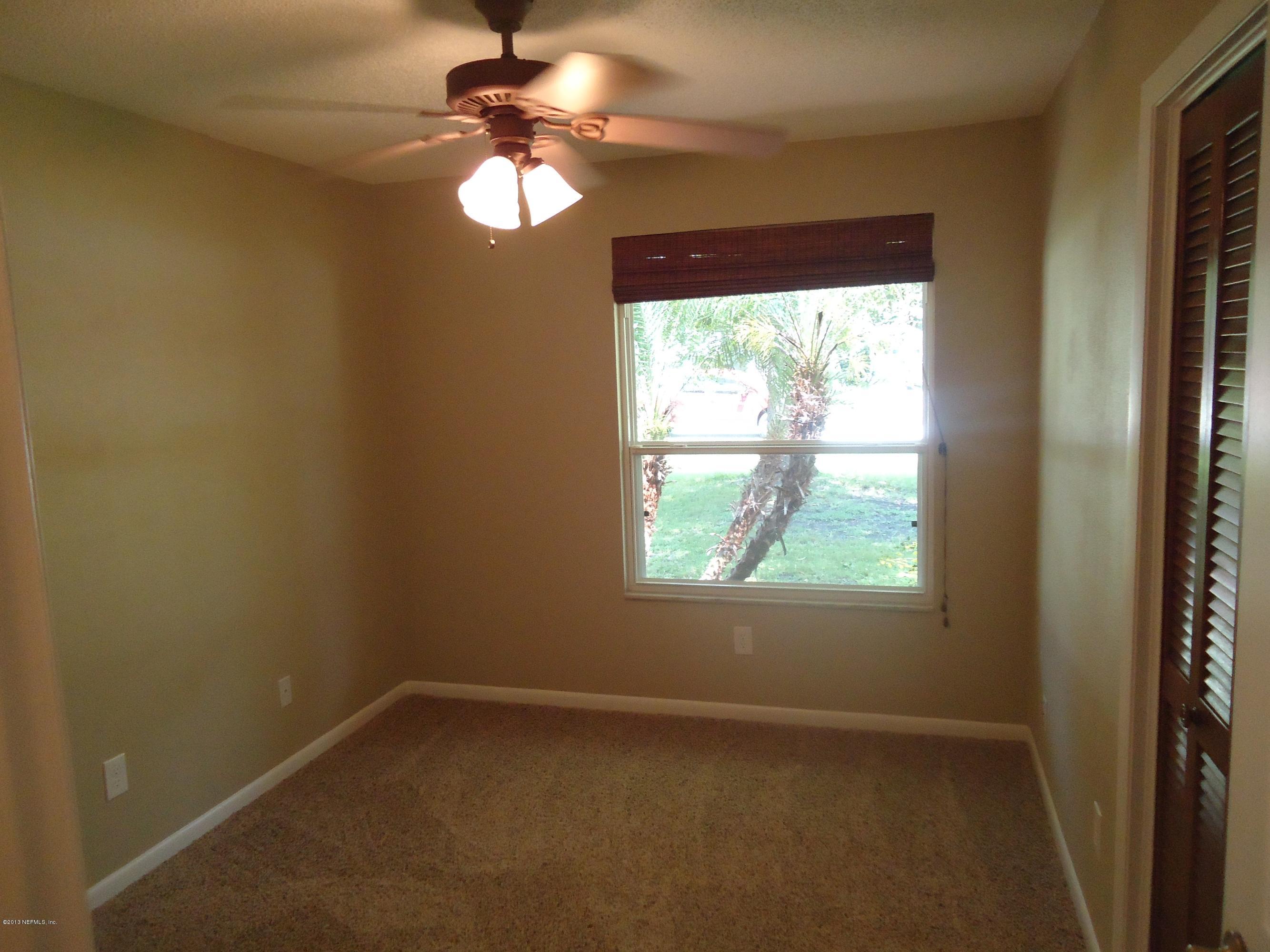 408 Raggedy Point Court Fleming Island, FL 32003 - Photo 11 of 14 68940013