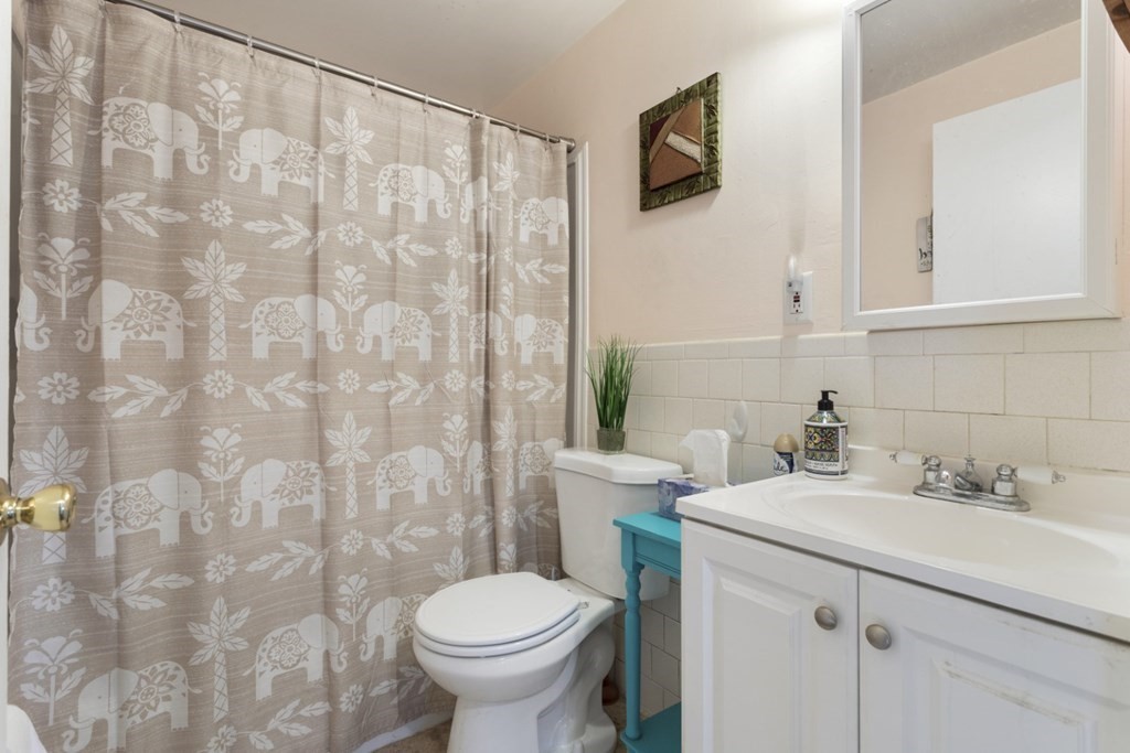 96 Richardson Road, Unit A8 Chelmsford, MA 01863 - Photo 20 of 28