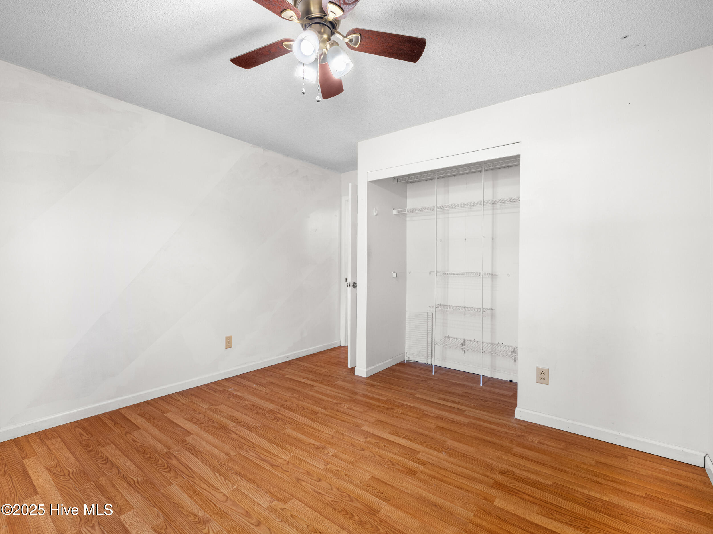 514 East Springhill Terrace Jacksonville, NC 28546 - Photo 22 of 28 025a0346