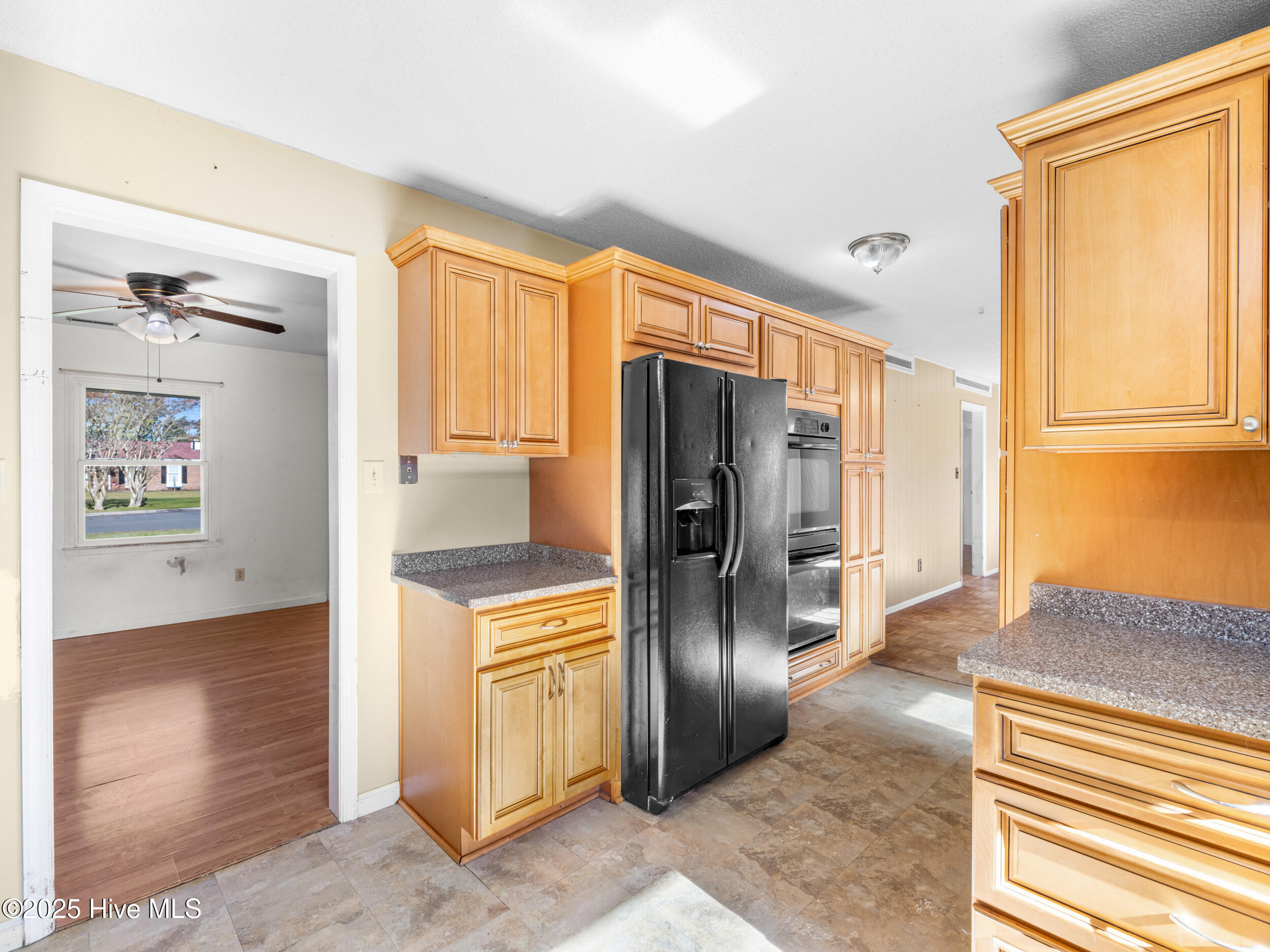 514 East Springhill Terrace Jacksonville, NC 28546 - Photo 9 of 28 025a0300