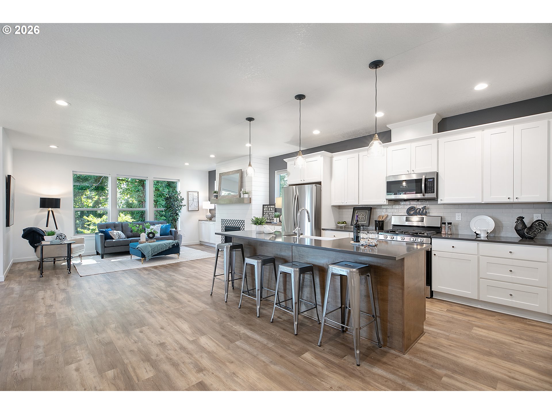 995 Southeast Olive Way Estacada, OR 97023 - Photo 4 of 28 Kitchen