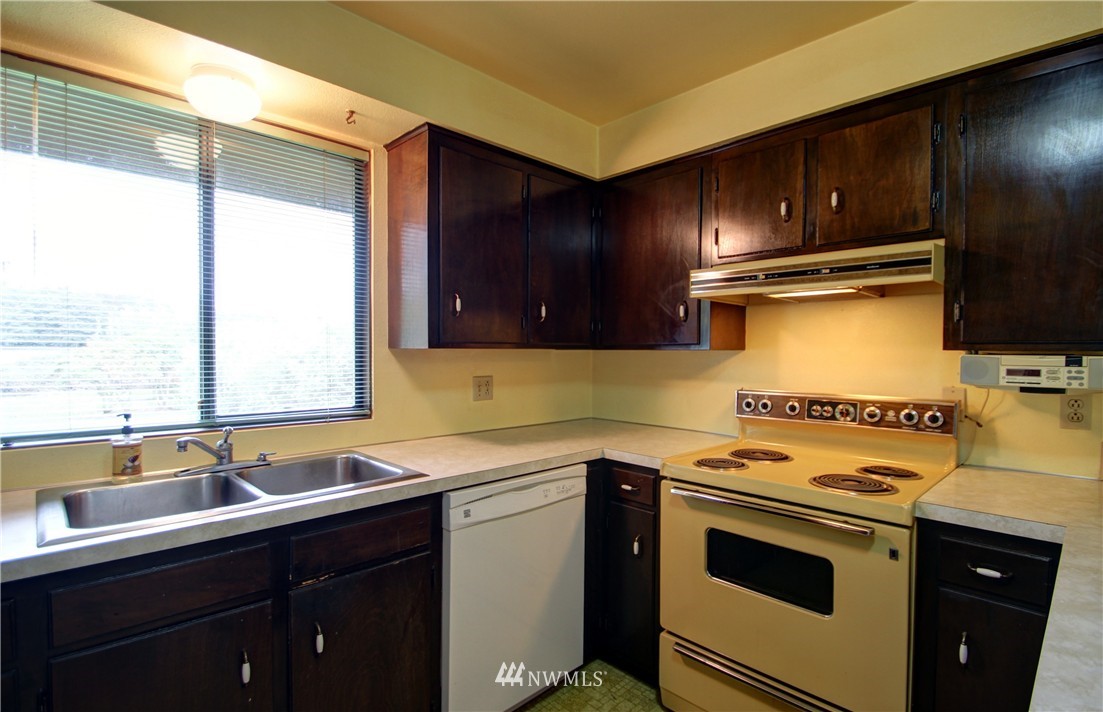 12727 Pulver Road Burlington, WA 98233 - Photo 7 of 18