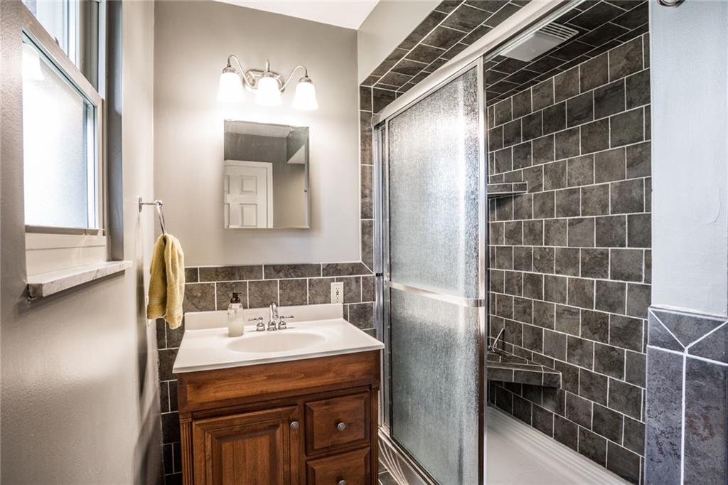 8202 Lieber Road Indianapolis, IN 46260 - Photo 14 of 22 Gallery Image 14