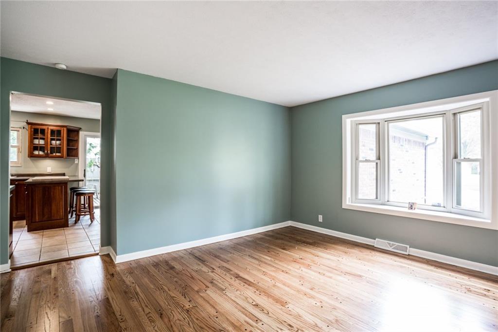 8202 Lieber Road Indianapolis, IN 46260 - Photo 5 of 22 Gallery Image 5
