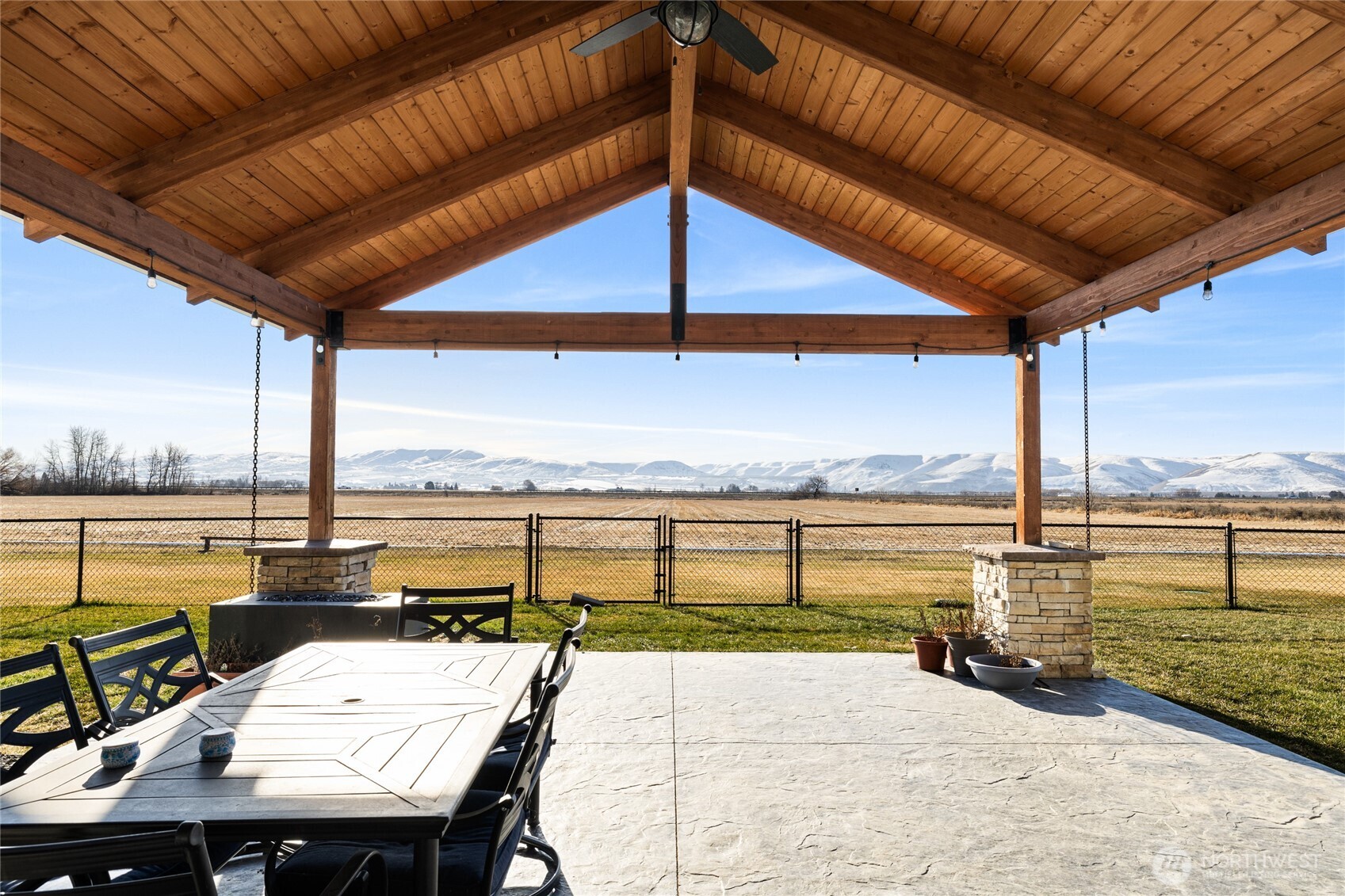 583 Rein Road Ellensburg, WA 98926 - Photo 32 of 40 a view of a balcony and an ocean