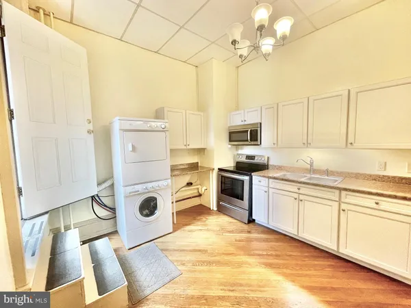 $1,095 | 53 South Main Street, Unit 2, Chambersburg, PA 17201