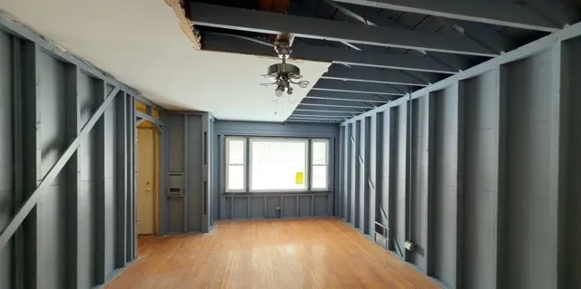 $72,000 | 15537 Ashland Avenue, Harvey, IL 60426