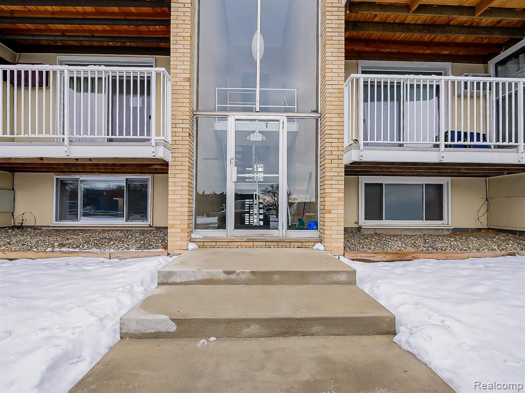 4905 South Crooks Road Royal Oak, MI 48073 - Photo 22 of 28