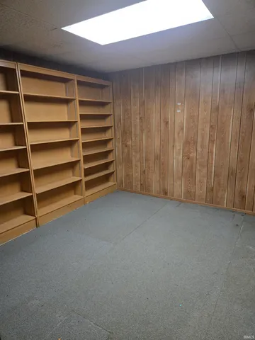 $334,900 | 1605 Woodland Drive, Bloomington, IN 47408