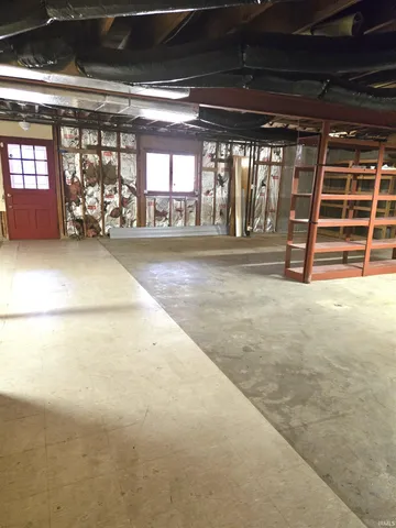 $334,900 | 1605 Woodland Drive, Bloomington, IN 47408