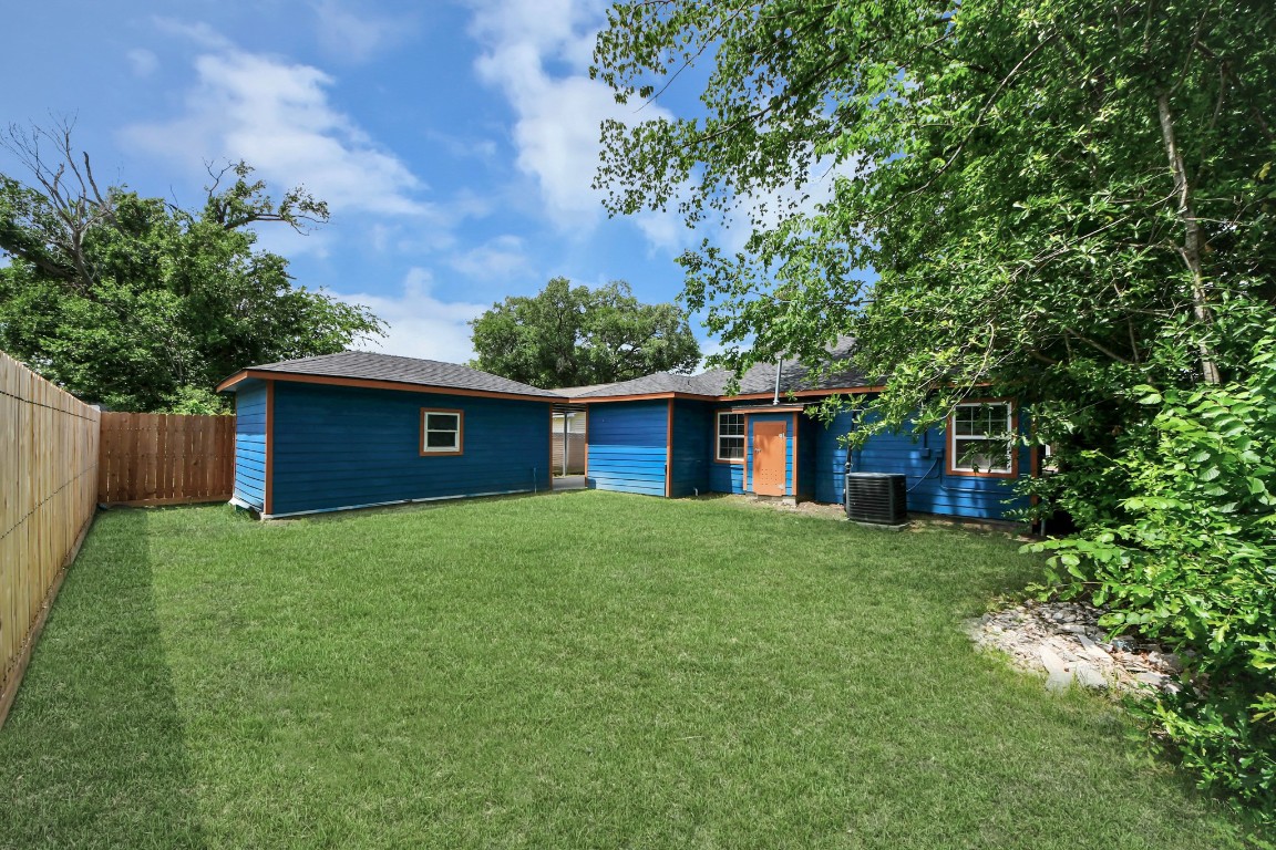 135 Rustic Drive Pasadena, TX 77502 - Photo 7 of 31 a view of a house with a yard