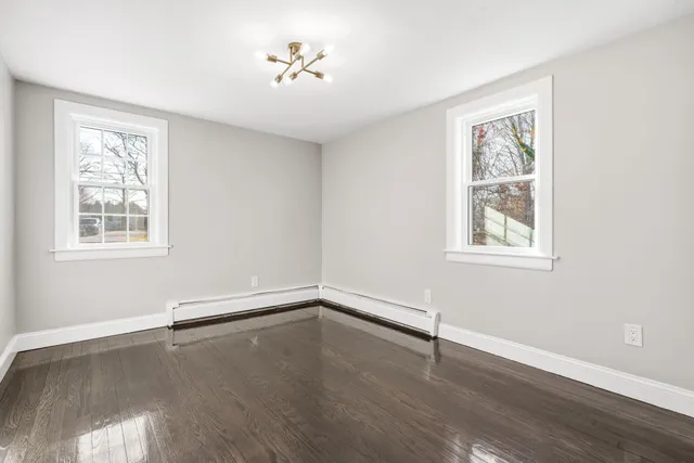 $699,900 | 408 Teaticket Highway, East Falmouth, MA 02536