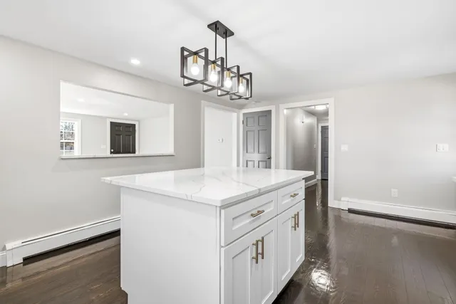 $699,900 | 408 Teaticket Highway, East Falmouth, MA 02536