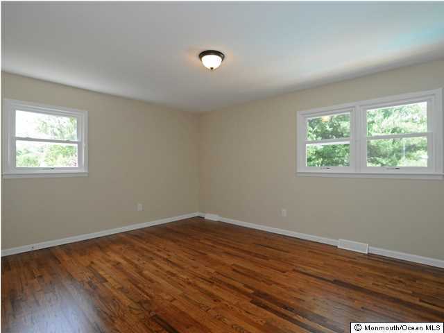 24 Chaucer Road Manalapan, NJ 07726 - Photo 14 of 17 Additional Photo