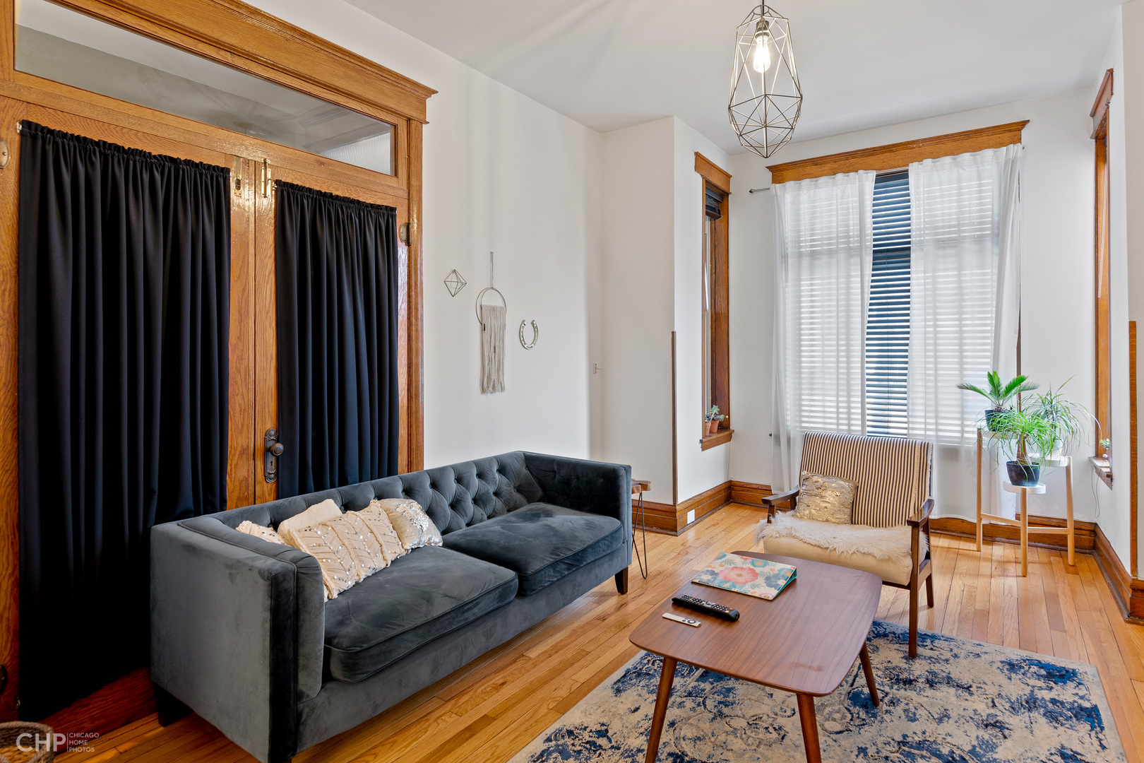 4746 North Ashland Avenue Chicago, IL 60640 - Photo 9 of 44