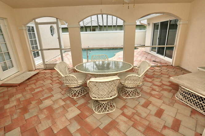 6829 Sun River Road Boynton Beach, FL 33437 - Photo 29 of 48 Gorgeous covered patio