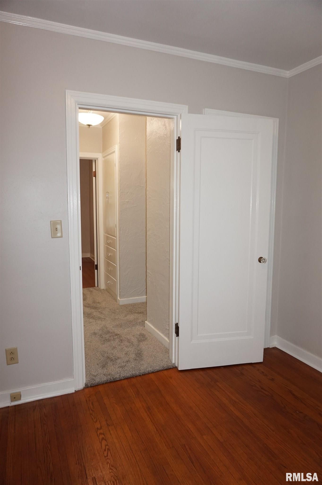 704 Springfield Road East Peoria, IL 61611 - Photo 24 of 41 Gallery Image 24