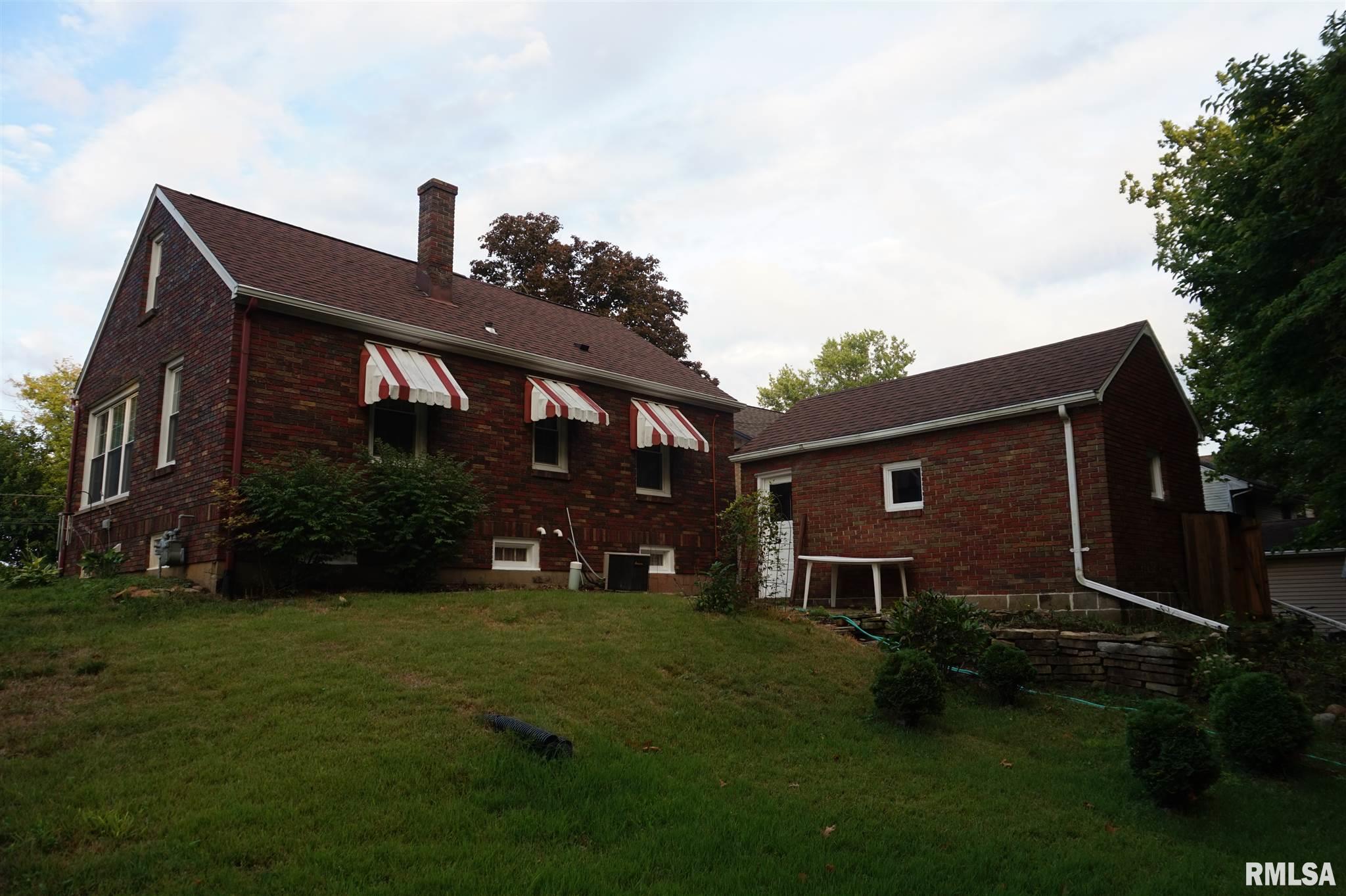704 Springfield Road East Peoria, IL 61611 - Photo 35 of 41 Gallery Image 35