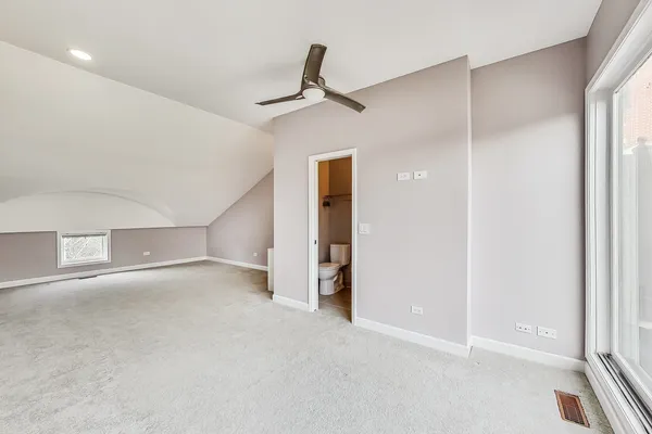 $1,250,000 | 24 South Throop Parkway, Chicago, IL 60607