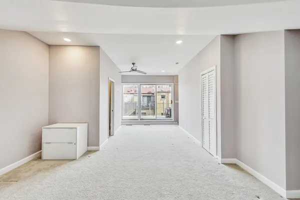 $1,250,000 | 24 South Throop Parkway, Chicago, IL 60607