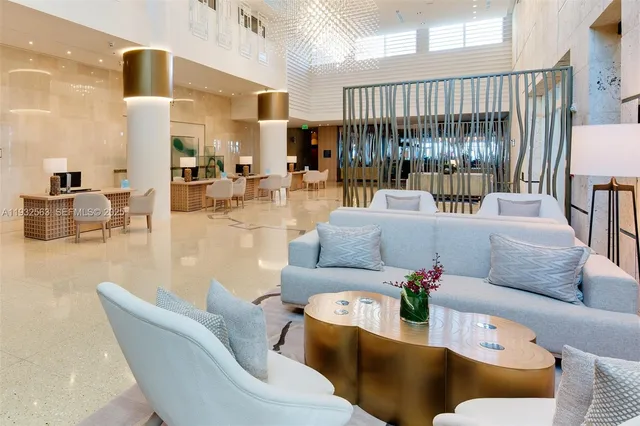 $2,300,000 | 6899 Collins Avenue, Unit 1008, Miami Beach, FL 33141