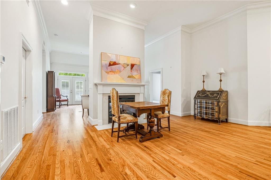 417 Clairemont Avenue, Unit 319 Decatur, GA 30030 - Photo 7 of 28 Gallery Image 7