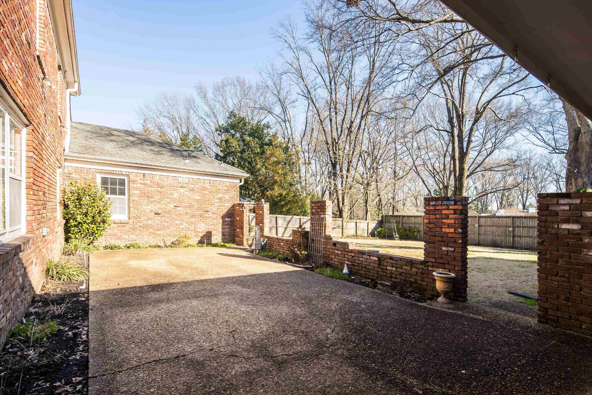 2072 Kirby Road Memphis, TN 38119 - Photo 31 of 38 Gallery Image 31