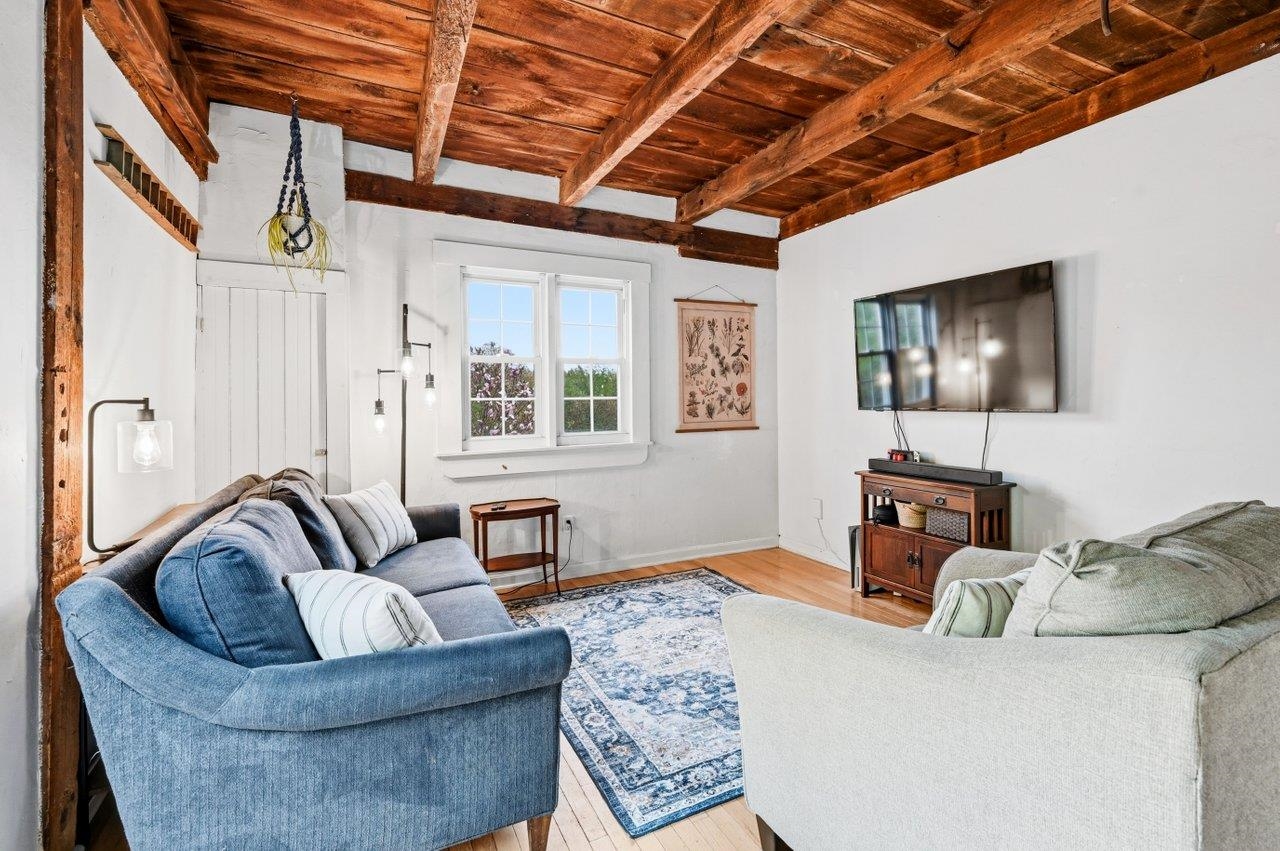 236 Tolend Road Barrington, NH 03825 - Photo 16 of 47 Gallery Image 16