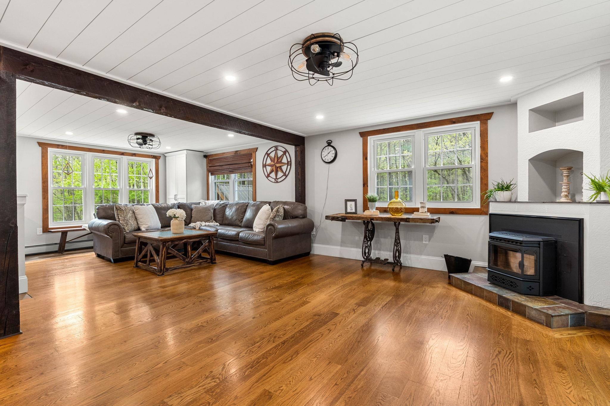 32 Morrison Road Windham, NH 03087 - Photo 11 of 56
