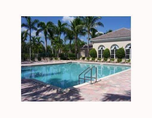 21024 Vía Eden Boca Raton, FL 33433 - Photo 26 of 30 Pool