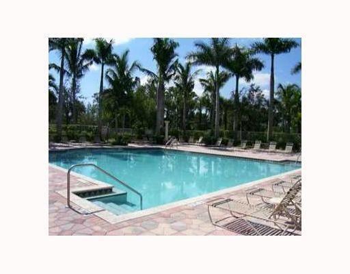 21024 Vía Eden Boca Raton, FL 33433 - Photo 27 of 30 Pool2