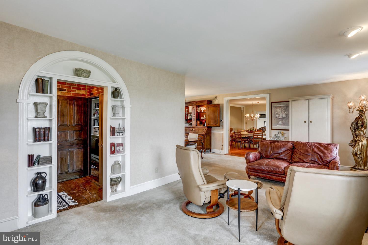 871 Bossler Road Elizabethtown, PA 17022 - Photo 18 of 80 Living Room looking into Foyer