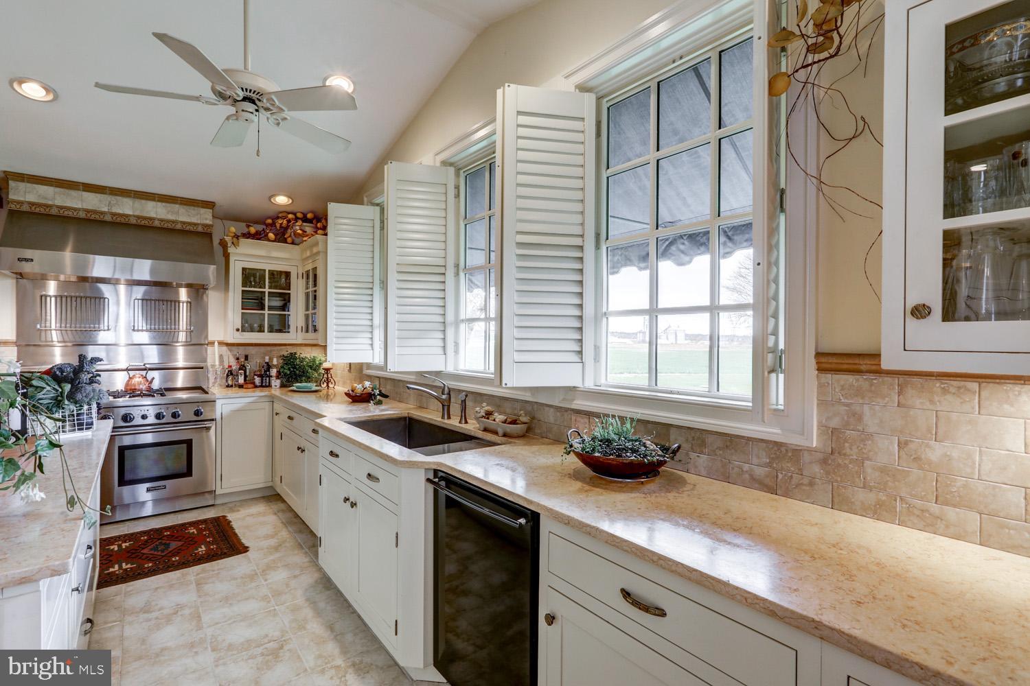 871 Bossler Road Elizabethtown, PA 17022 - Photo 33 of 80 Countertops are also Limestone