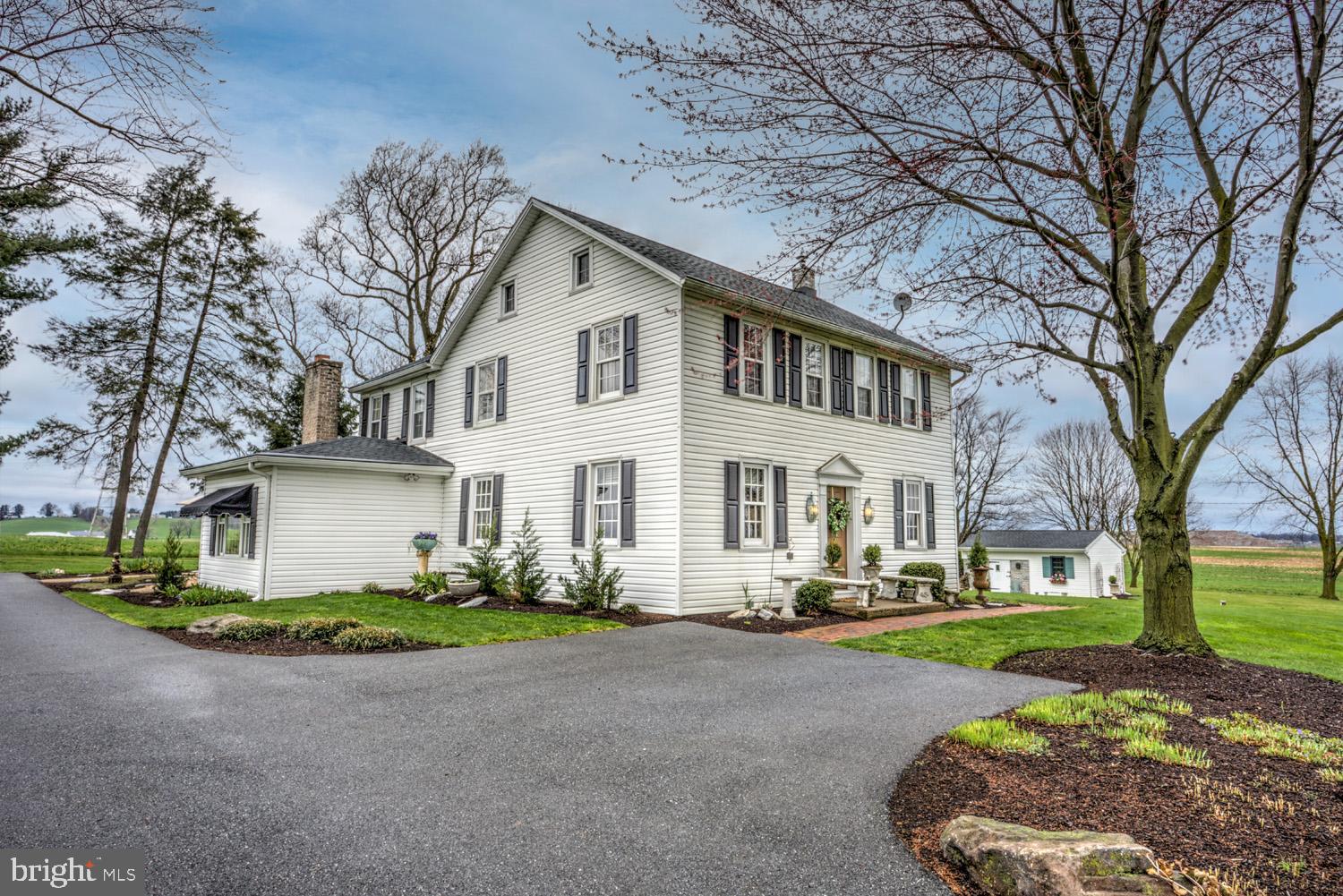 871 Bossler Road Elizabethtown, PA 17022 - Photo 4 of 80 Lots of room for parking