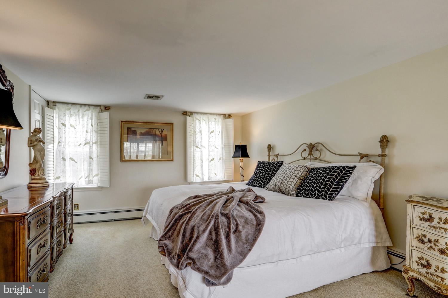 871 Bossler Road Elizabethtown, PA 17022 - Photo 49 of 80 Primary Bedroom