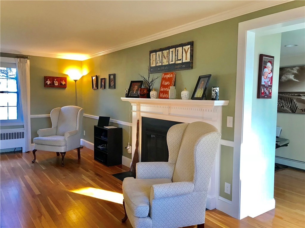 309 Spring Green Road Warwick, RI 02888 - Photo 8 of 31 Gallery Image 8