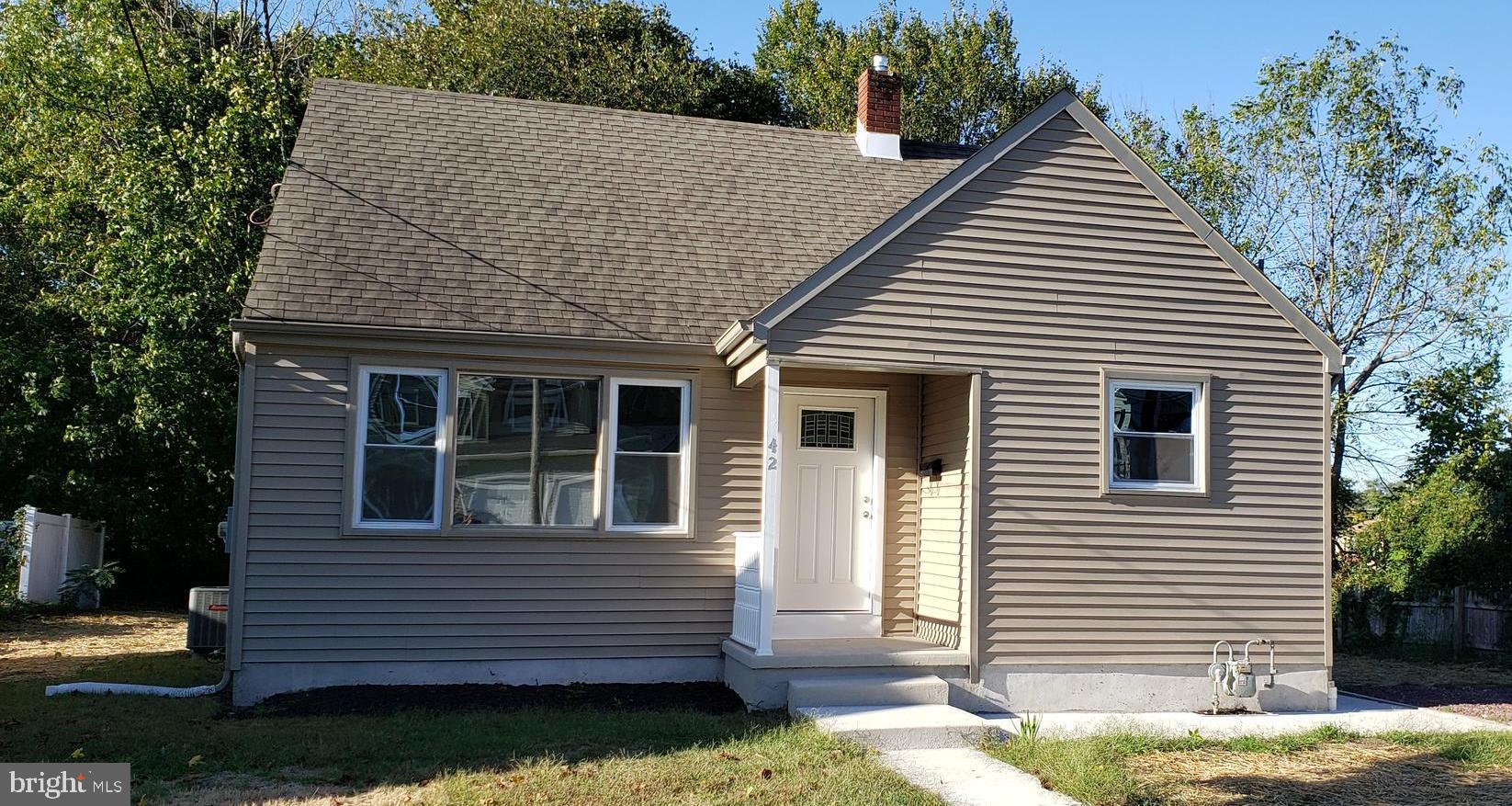 42 Jackson Road Berlin, NJ 08009 - Photo 2 of 19 Gallery Image 2