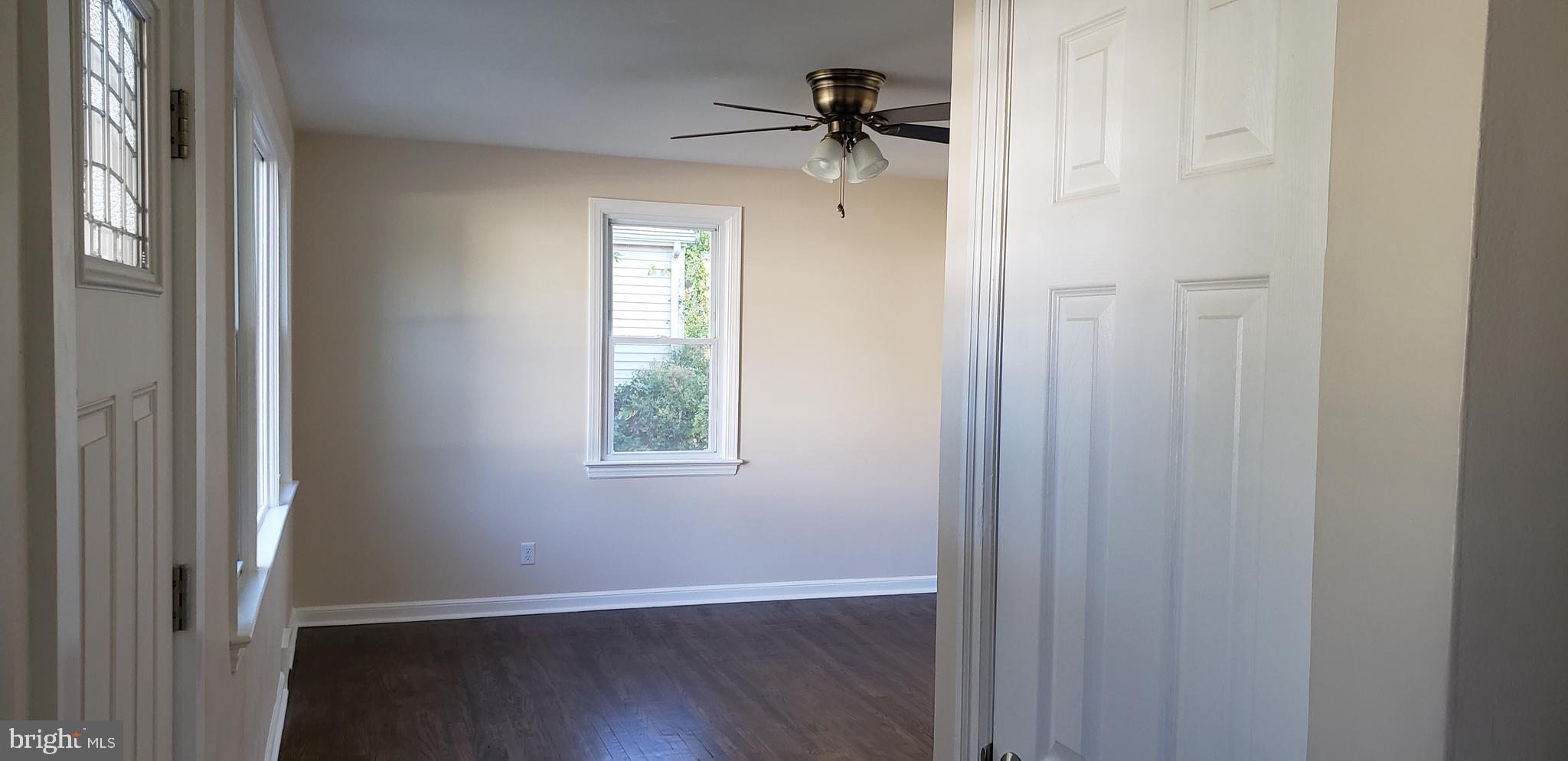 42 Jackson Road Berlin, NJ 08009 - Photo 3 of 19 Gallery Image 3