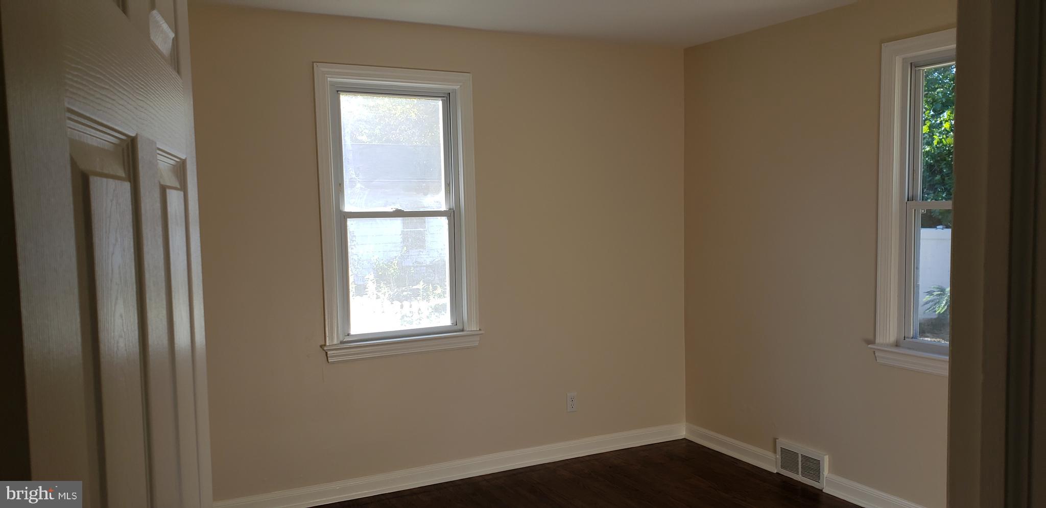 42 Jackson Road Berlin, NJ 08009 - Photo 10 of 19 Gallery Image 10