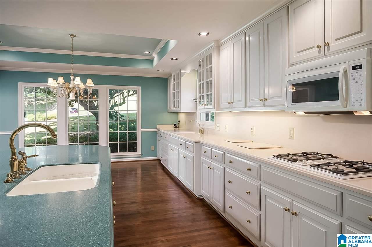 3505 Crestbrook Road Mountain Brook, AL 35223 - Photo 18 of 46