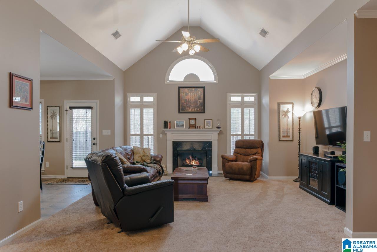 227 Beaver Crest Pelham, AL 35124 - Photo 2 of 28